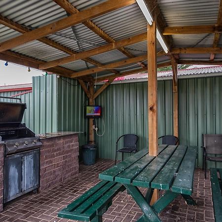 Heywood Motor Inn 외부 사진