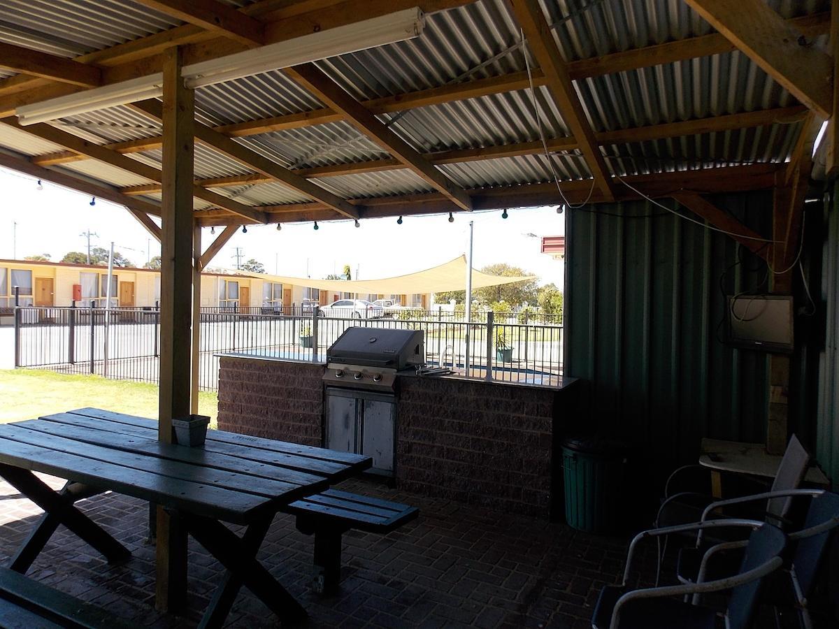 Heywood Motor Inn 외부 사진